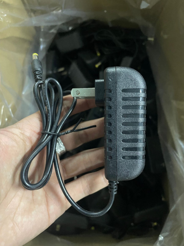 Punjač litijeve baterije 21V – Ulaz 100–240V, Izlaz 21V 0,3–1A, Kompatibilan s baterijom