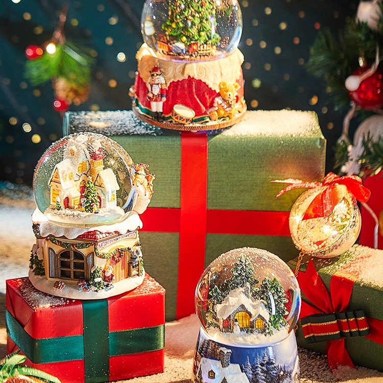 Točiaca sa snehová kryštálová guľa – Bluetooth hudobná skrinka so saténovým kvetom, osem melódií