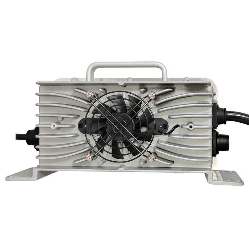 LiFePO4 punjač za baterije, ulaz 90–240 V AC, izlaz DC 36,5 V 15 A, FCC RoHS certifikati