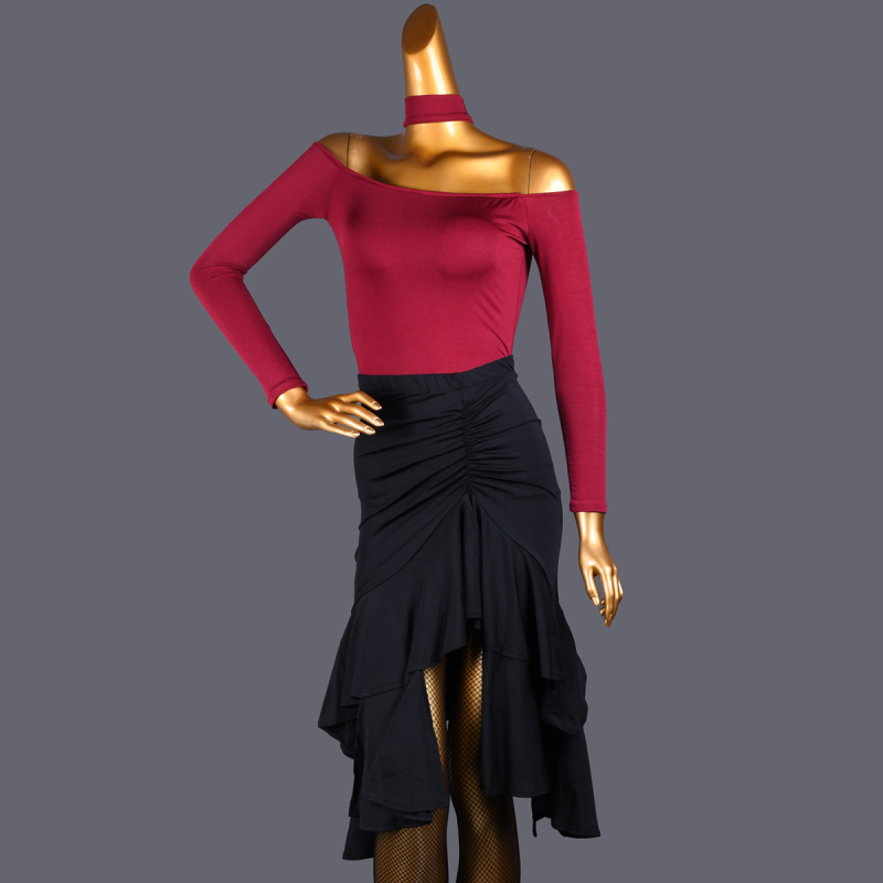 Moderen plesni top za latino i nacionalne plesove; tkanina spandex-poliester, 90% poliester; jednobojni uzorak; žene 18-24 godina