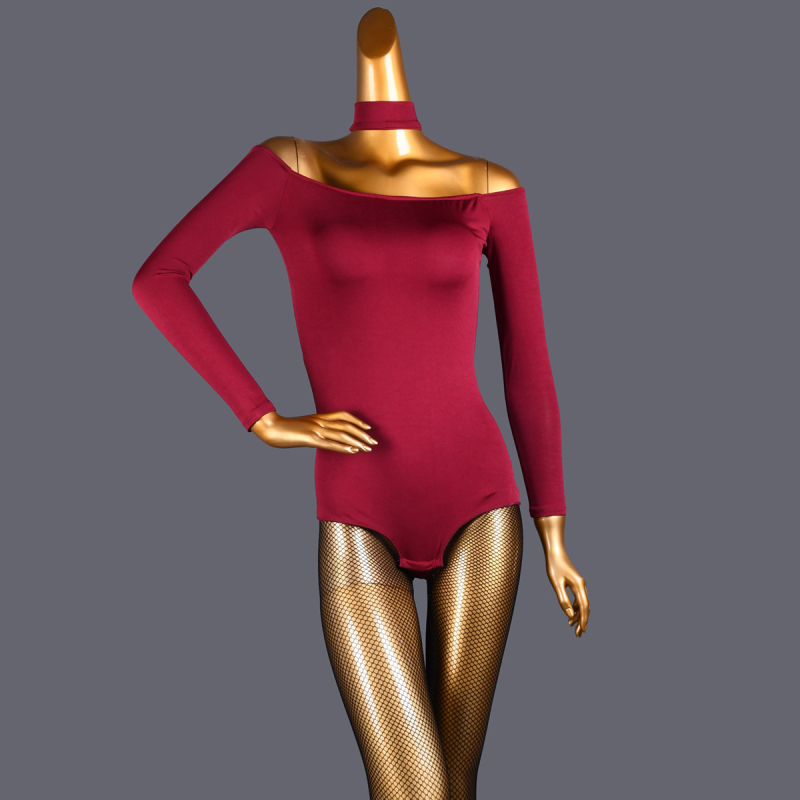 Moderen plesni top za latino i nacionalne plesove; tkanina spandex-poliester, 90% poliester; jednobojni uzorak; žene 18-24 godina