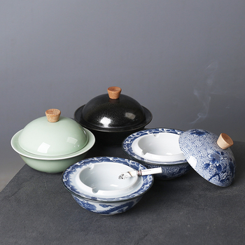 Porcelanski pepelnjak s poklopcem za dom i ured, sprječava raspršivanje pepela i spontanog izgaranja, moguć logotip po narudžbi.