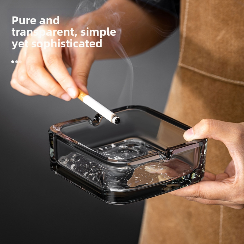 Cenușar din sticlă de cristal, pătrat — design elegant, lux ușor; reutilizabil; imprimare logo disponibil (Material: Sticlă; Brand: Deli; Stil: Lux ușor)