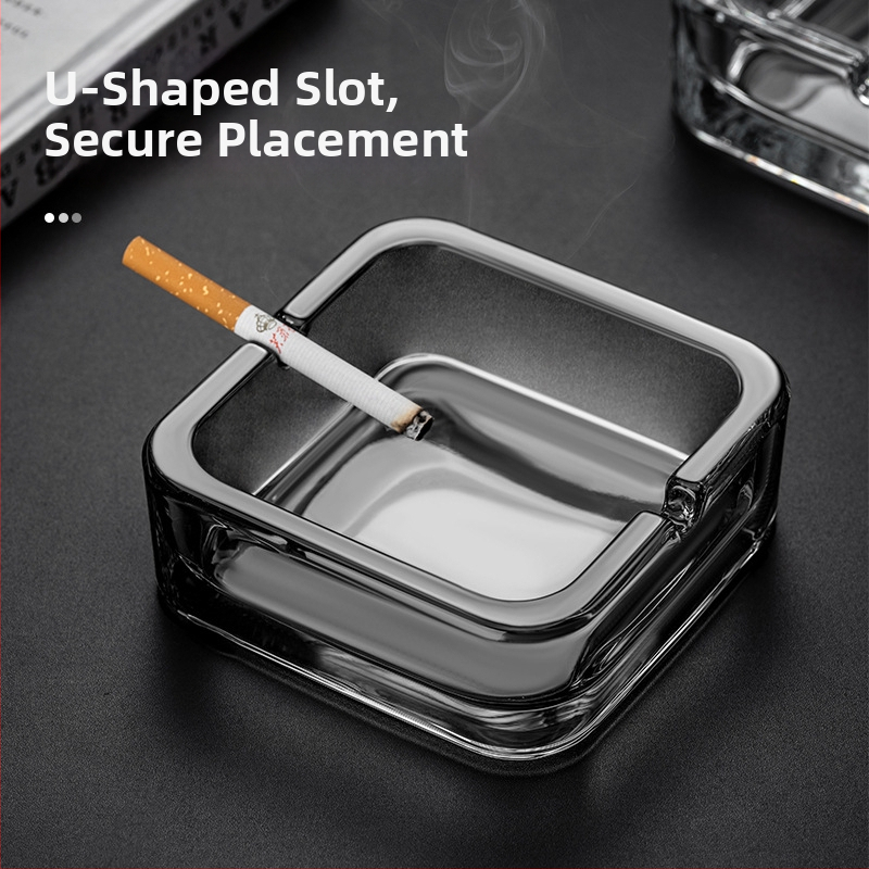 Cenușar din sticlă de cristal, pătrat — design elegant, lux ușor; reutilizabil; imprimare logo disponibil (Material: Sticlă; Brand: Deli; Stil: Lux ușor)