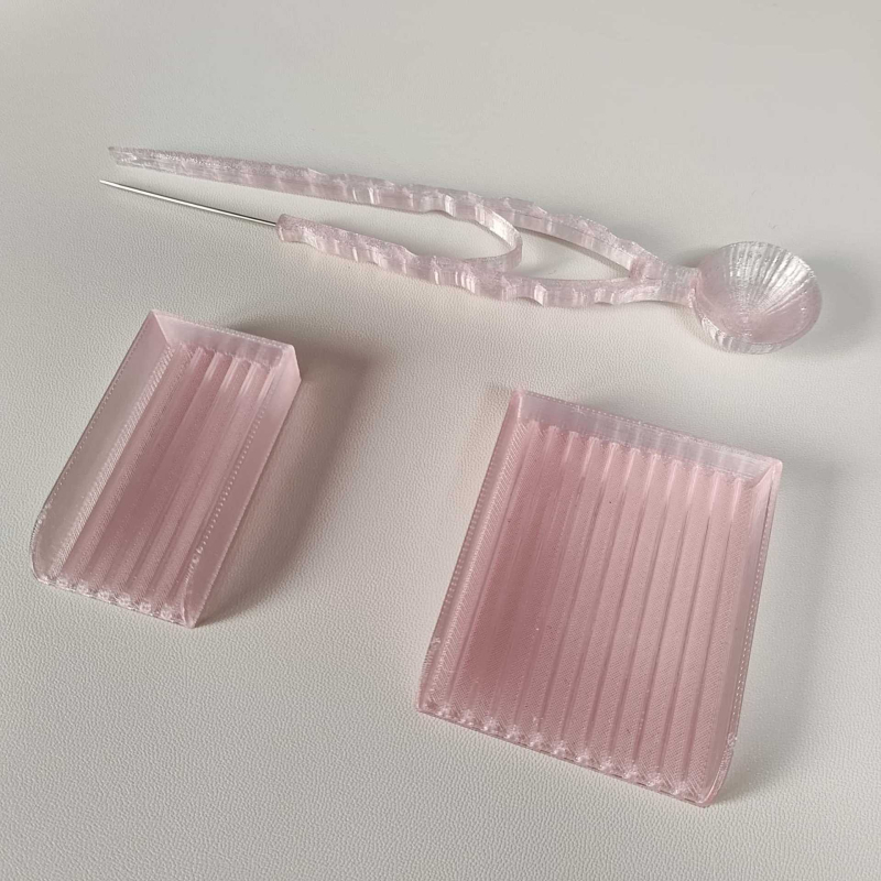 Plastični set za sortiranje mahuna s ladicom za igle i spremnikom praška, uključuje lopaticu za mahune i organizator olovaka