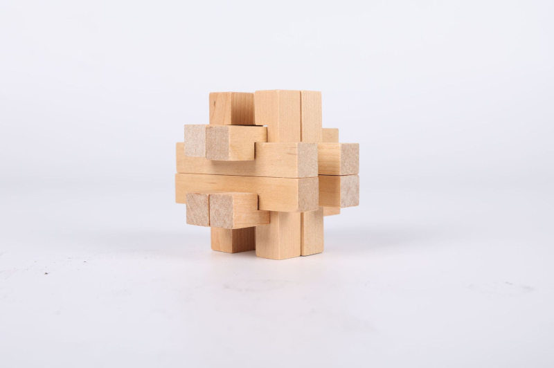 Blocare din lemn Kongming/Luban – joc educațional de tip puzzle pentru deblocare, copii 4–6 ani, desene personalizate, ambalaj blister