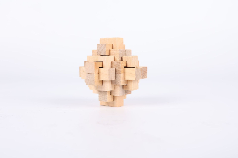 Blocare din lemn Kongming/Luban – joc educațional de tip puzzle pentru deblocare, copii 4–6 ani, desene personalizate, ambalaj blister