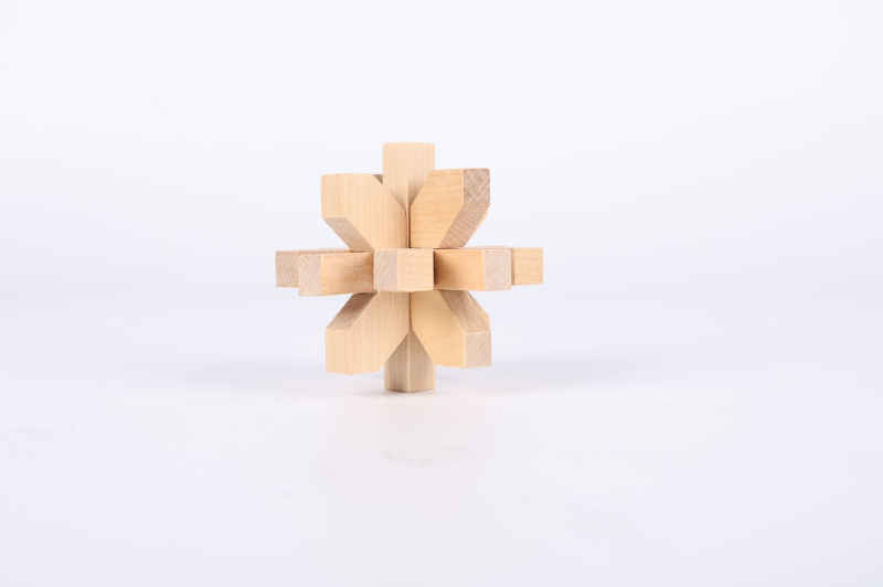 Blocare din lemn Kongming/Luban – joc educațional de tip puzzle pentru deblocare, copii 4–6 ani, desene personalizate, ambalaj blister