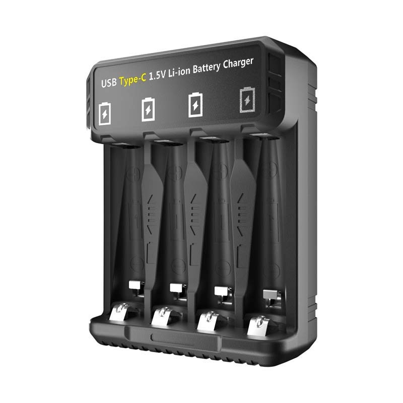 Punjač baterija – 4-pretinjski neovisni način punjenja, USB Type-C sučelje, ulaz 5V2A, izlaz 1.2V Ni-MH / 1.5V Li-ion, marka YONII, serija ALL4