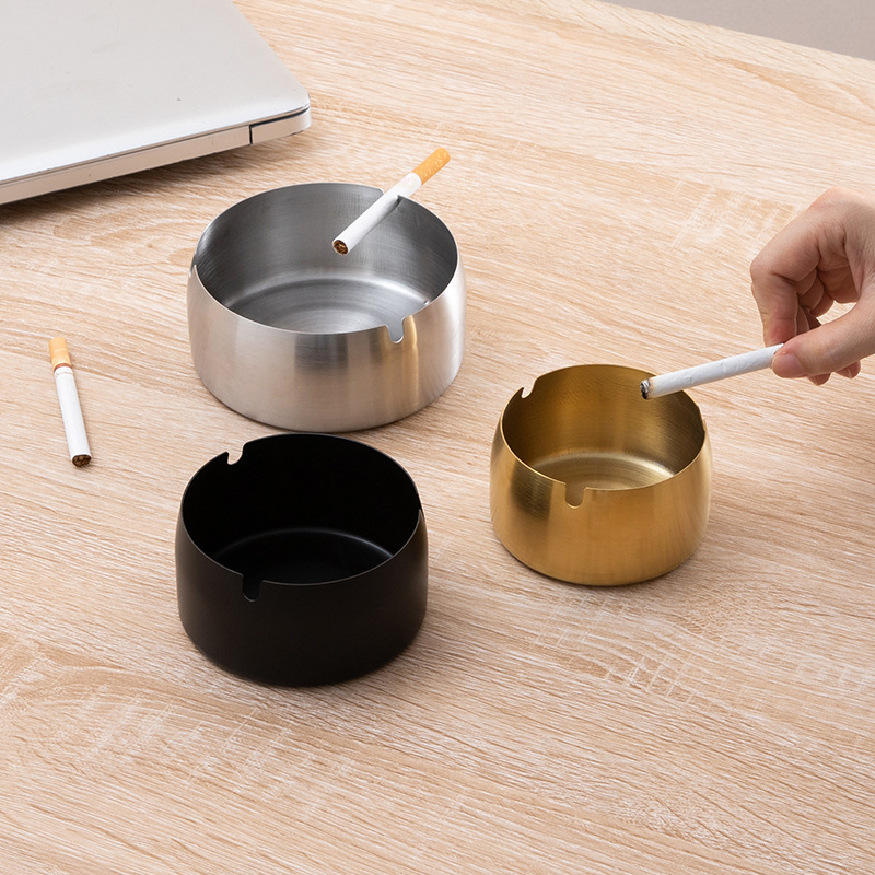 Scrumieră din oțel inoxidabil, rezistentă la vânt, cu logo gravat cu laser, opțiune de personalizare