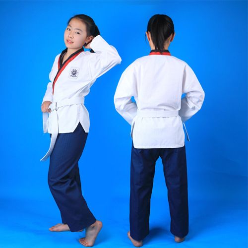 Uniformă Taekwondo - Amestec de bumbac, căptușeală 20% bumbac, pentru antrenament și reprezentații