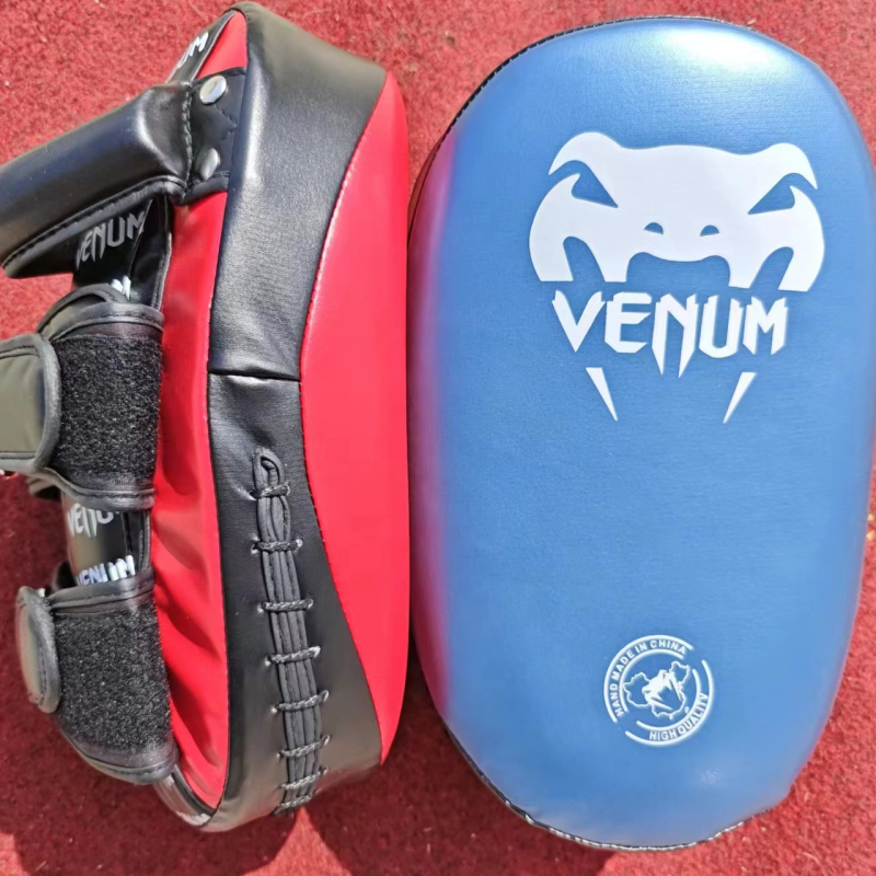 Cilj za stopalo za Taekwondo i Sanda — vertikalni ciljni predmet, PU, model 62, težina 0,6