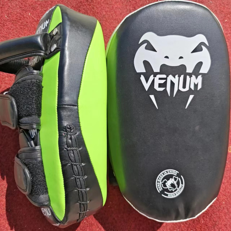 Cilj za stopalo za Taekwondo i Sanda — vertikalni ciljni predmet, PU, model 62, težina 0,6