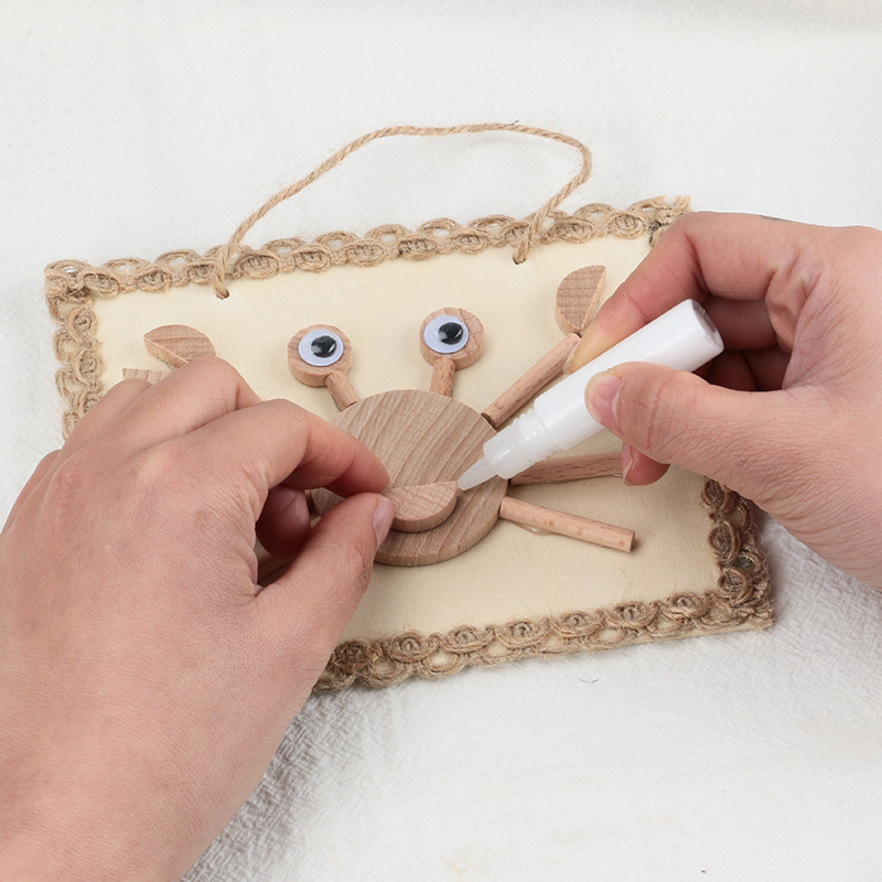 Dječji DIY set za izradu drvenog foto okvira – prirodni kružni i kvadratni drveni elementi i grančice (DIY, prilagodljiv, obojano pakiranje)