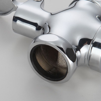 Медна педална клапа за промиване на тоалет за коленичене – клапан за забавяне, 1-инчов изход, време на промиване 4–7 s, модерен стил