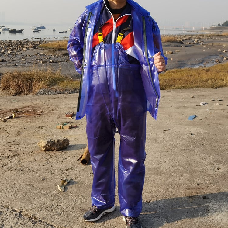 Σετ δύο τεμαχίων βροχής με τιράντες: παντελόνια βροχής και μπουφάν βροχής, PVC ύφασμα πάχους 40, για ενήλικες.