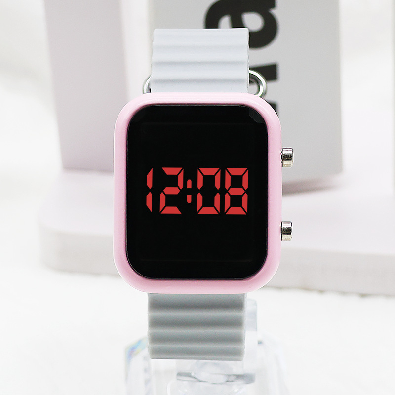 Ceas electronic LED cu carcasă pătrată din plastic, curea din plastic, afișaj numeric, mecanism electronic