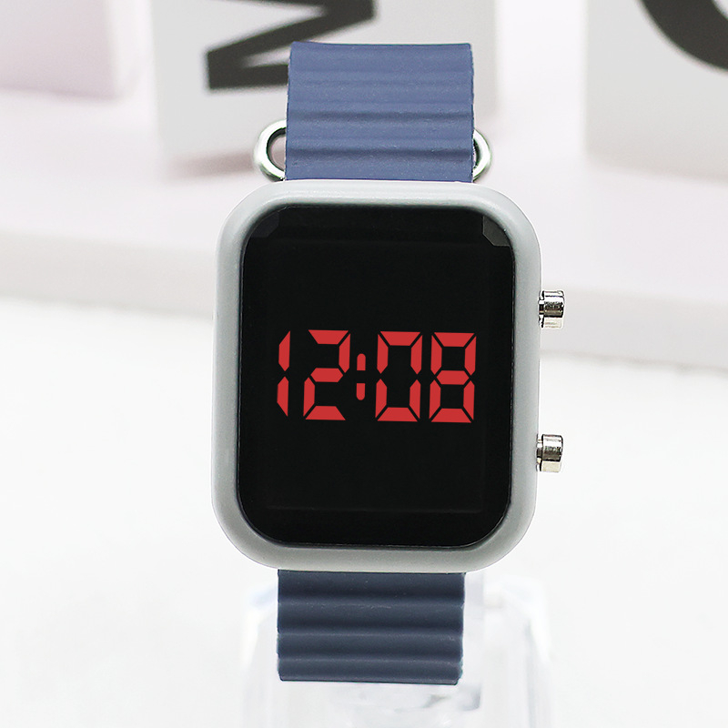 Ceas electronic LED cu carcasă pătrată din plastic, curea din plastic, afișaj numeric, mecanism electronic