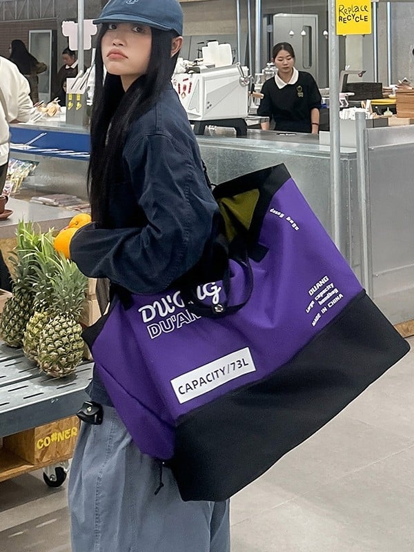 Kerekes kültéri utazótáska, 75 liter feletti kapacitás, Oxford anyag, bővíthető, külön cipőrekesz, uniszex