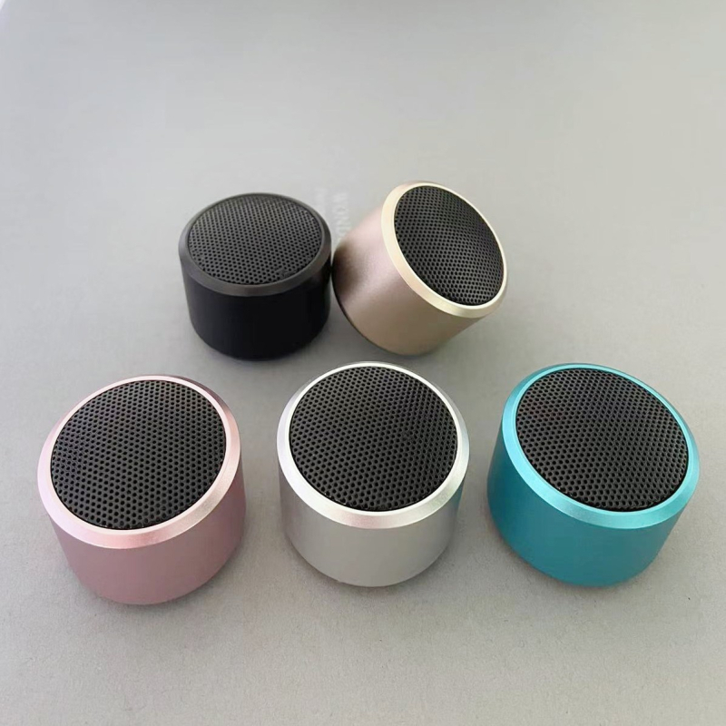 M4 Bluetooth zvučnik s TF kartom, mini prijenosni bežični zvučnik, 3W izlaz, Bluetooth 5.0, 100 Hz–20 kHz, doseg 10 m, ugrađena baterija 300–500 mAh