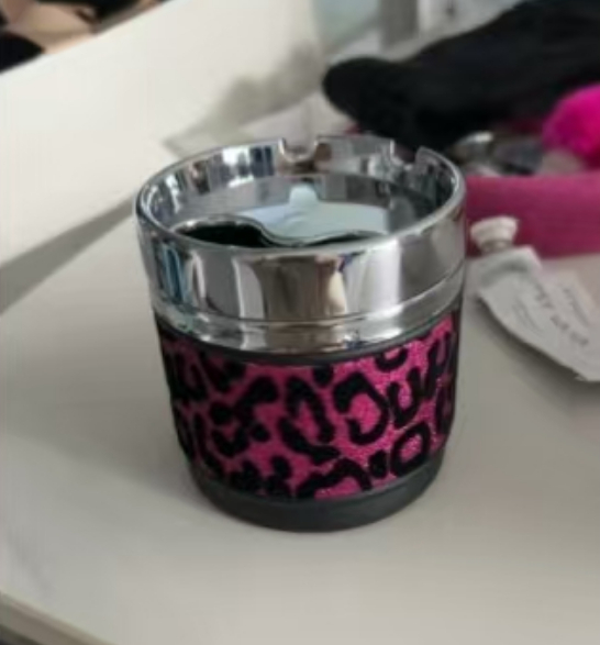 Metalna pepeljara s privjeskom za ključeve, broj proizvoda ltao649115239672
