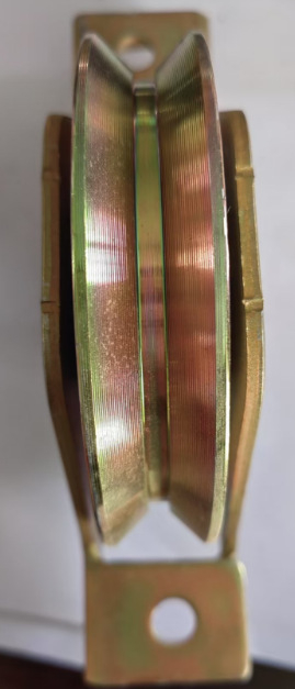 Csúszóajtó vezető görgő V-, U- és Y-típusú vezetőkkel, vastagított szerelvénylemez, teherbírás 0,5 t