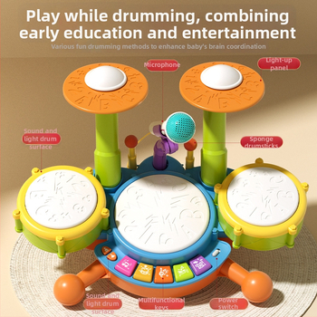 Dječja bubnjarska igračka – udarni instrument, plastična konstrukcija; brand Julebaby; za uzrast 0–3 godina; razvija koordinaciju ruke i oka te interaktivno učenje