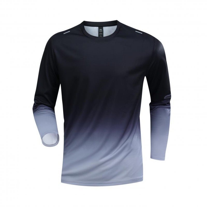 Top de bază cu mânecă lungă – croi lejer, guler rotund, model cu dungi, material rayon ≤30%