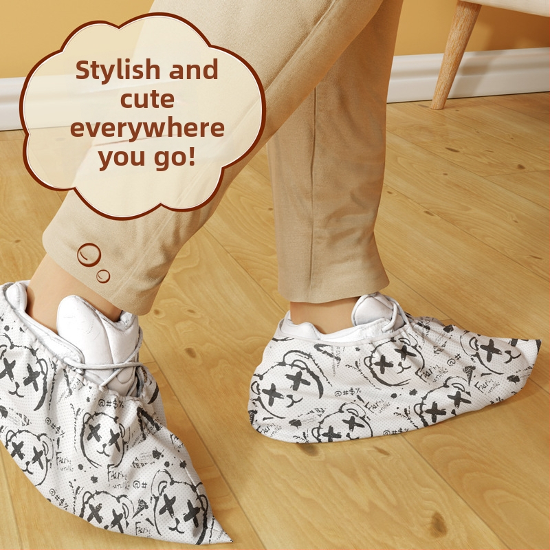 Návlek na topánky, zosilnený a odolný voči opotrebeniu, z netkaného materiálu, určený pre vnútorné použitie v čistých priestoroch, opakovane použiteľný