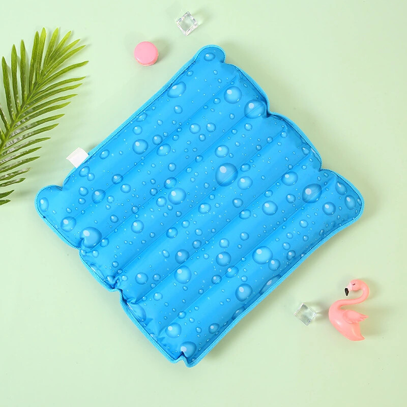 Vízfeltöltésű hűtőpárna PVC anyagból, 235 g, a hőguta megelőzésére és hűtésre