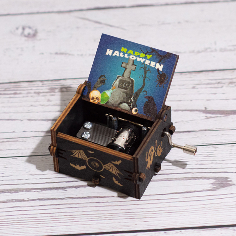 Drevená hudobná skrinka na Halloween s ručným pohonom, maľovaná rezbovaná tekvica dekorácia