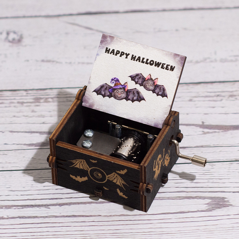 Drevená hudobná skrinka na Halloween s ručným pohonom, maľovaná rezbovaná tekvica dekorácia