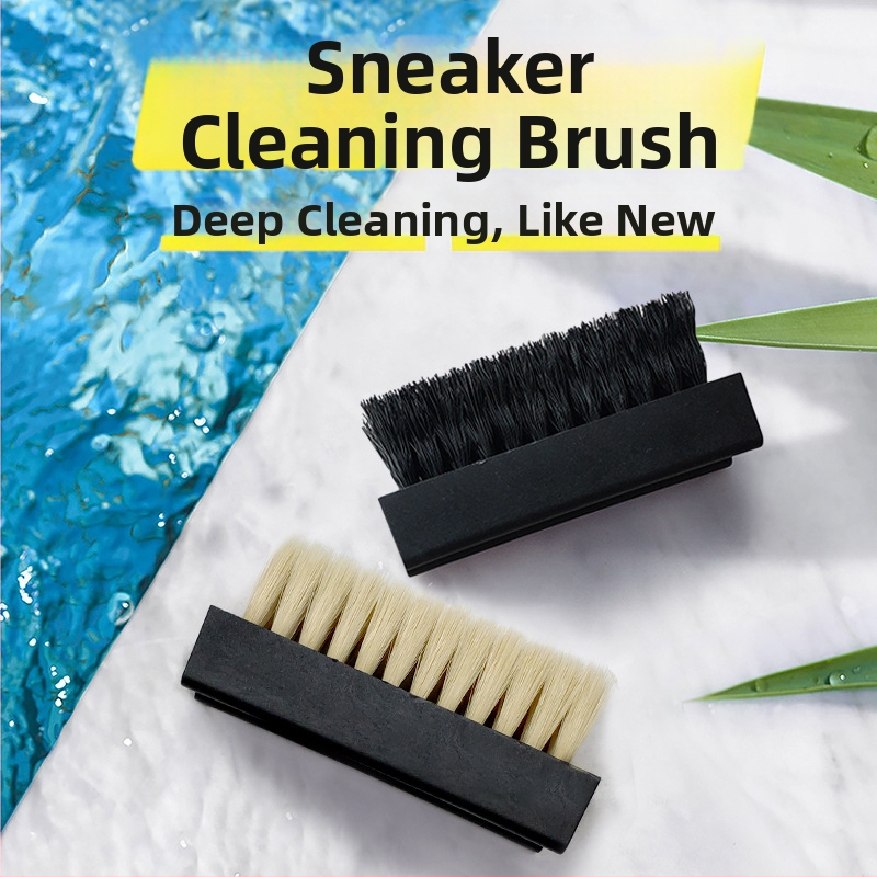 Sada na čistenie topánov so sprejom na suché čistenie, bublinkovou penou a čistiacim voskom; 48 kusov v krabici; moderný minimalistický štýl; dezinfekcia