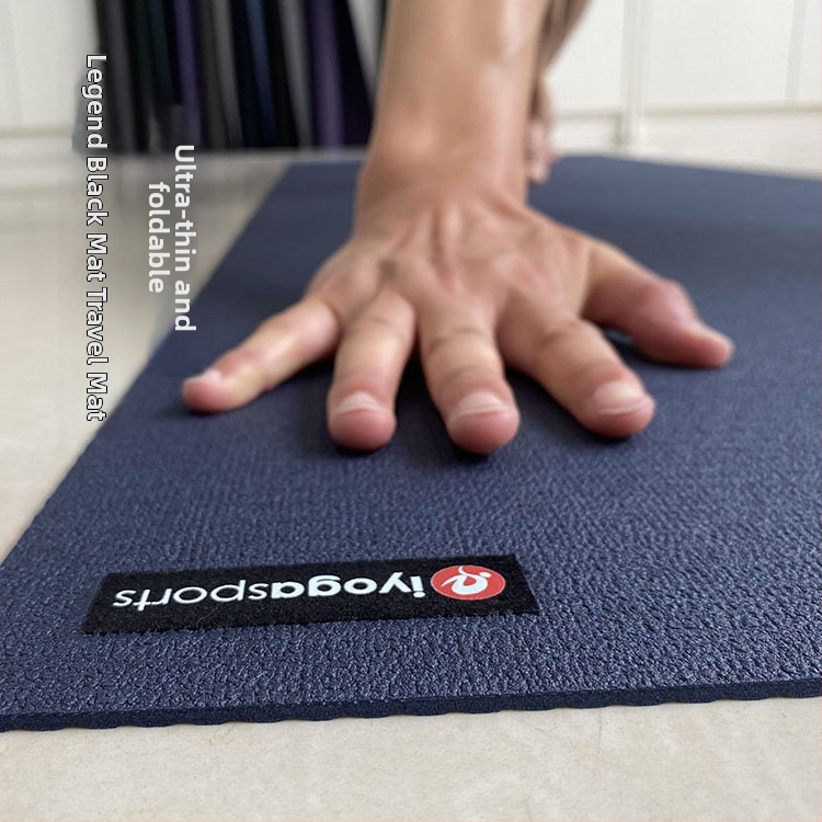 Sklopiva putna joga prostirka — ultra-tanka, izdržljiva, PER materijal, 1,2 kg, 2 mm, jednobojni uzorak, IyogaSports