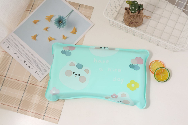 Jégpárna légáteresztő PVC anyaggal, jégkristály töltet, víztáska, rajzfilm dizájn, testreszabható hűtő párna