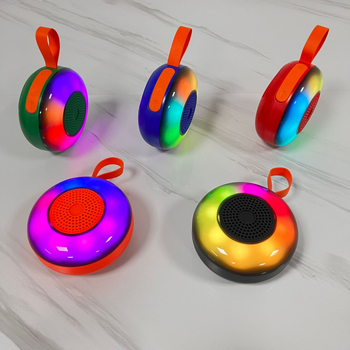 Prijenosni Bluetooth zvučnik za bicikl s LED ambijentalnim osvjetljenjem, podrška TF kartice/USB, 5W, Bluetooth 5.1, ugrađena baterija 500–800 mAh, frekvencijski raspon 30Hz–15kHz