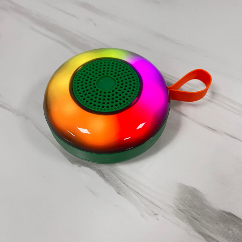 Prijenosni Bluetooth zvučnik za bicikl s LED ambijentalnim osvjetljenjem, podrška TF kartice/USB, 5W, Bluetooth 5.1, ugrađena baterija 500–800 mAh, frekvencijski raspon 30Hz–15kHz