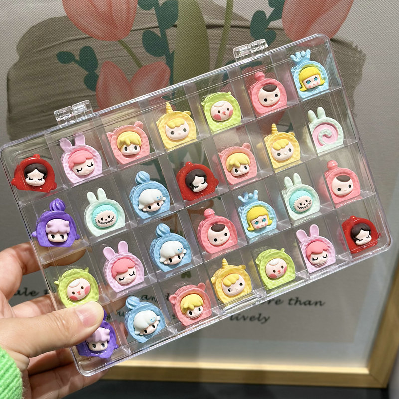 Kutija za stolnu pohranu s 28 pretinaca, prozirne fiksne pregrade, PS materijal, kapacitet 2 L, s poklopcem