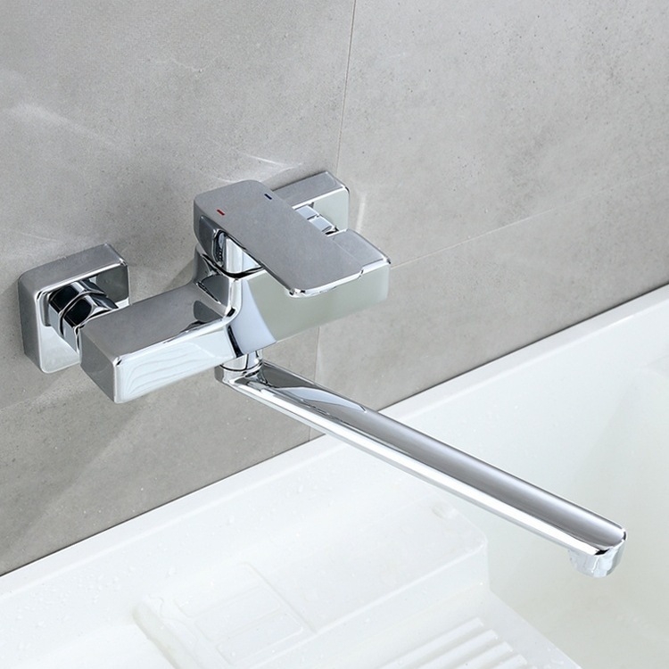 Κρυφτός μίκτης ντους από χαλκό με τριπλό σύστημα ντους και επεκτεινόμενο περιστρεφόμενο κεφάλι, τοίχος εγκατάσταση; Λειτουργική πίεση: 50; Θερμοκρασία ζεστού νερού: 50; Θερμοκρασία κρύου νερού: 0; Ροή εξόδου: 50