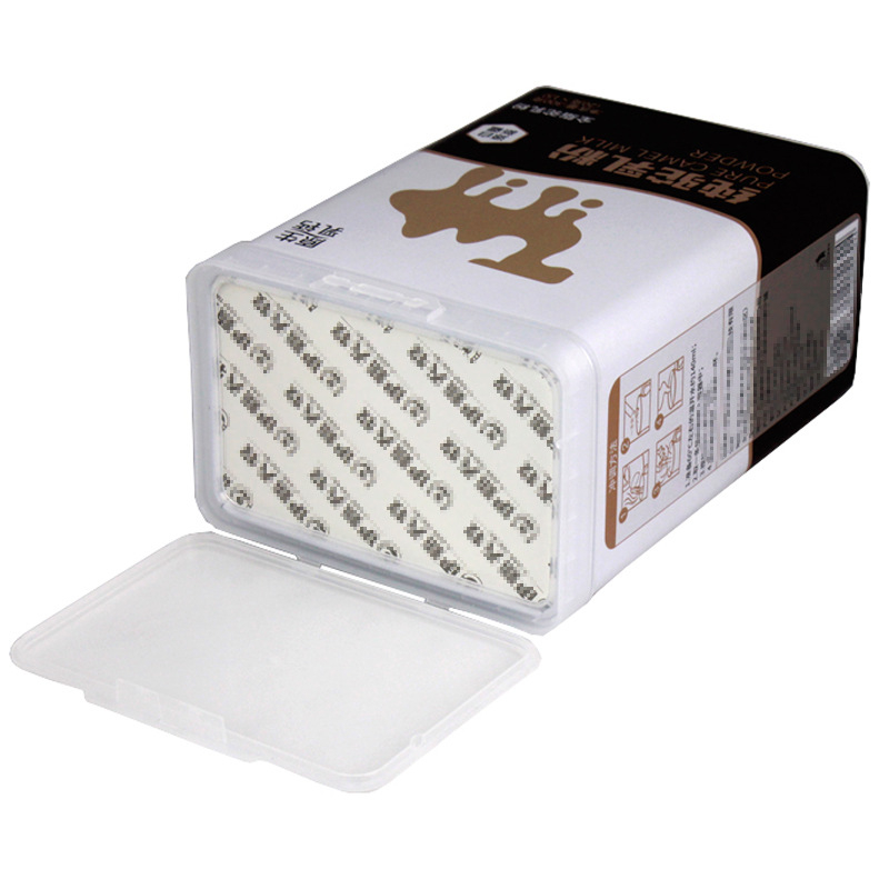 Tejpor konzervdoboz, négyzet alakú, ónlemez anyag, offset nyomtatás, modell Mc179, nettó tartalom 300 g