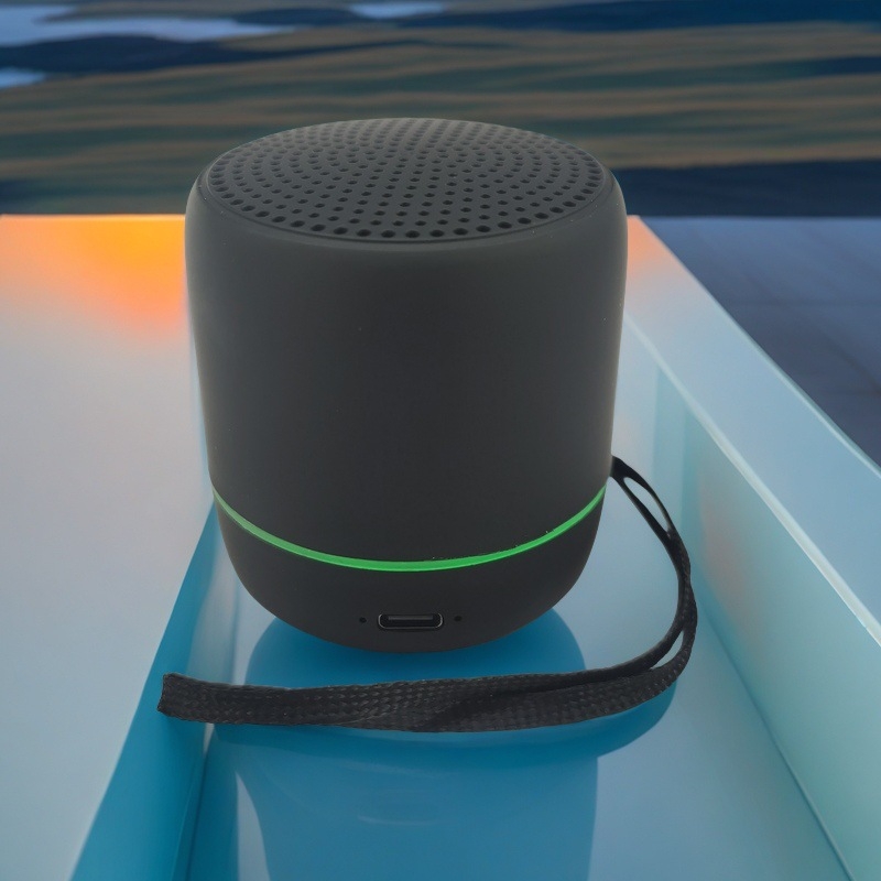 Μίνι Bluetooth ηχείο (Ενσωματωμένη μπαταρία, 3W ισχύς εξόδου, Bluetooth 5.2, IPX3 αντοχή σε νερό, Απόκριση συχνότητας 60Hz-15kHz)