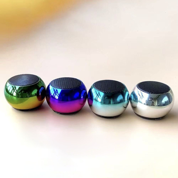 Φορητό ηχείο Bluetooth (Bluetooth 5.0; ενσωματωμένη μπαταρία 300–500 mAh; ισχύς 3 W; IPX4 αδιάβροχο; εμβέλεια 10 m)