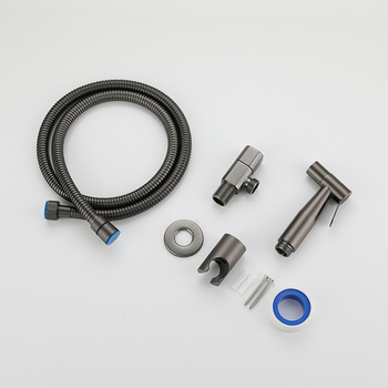 Medenasti set WC spreja, visoki tlak, nije prilagodljiv, bez usluge instalacije