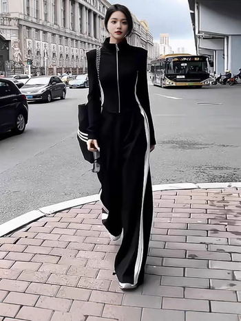 Ženski dvodjelni sportski set – jednobojan najlon-spandeks (50–70% najlon, <30% spandeks), dugi rukav, široke hlače, jesen 2025, korejski stil