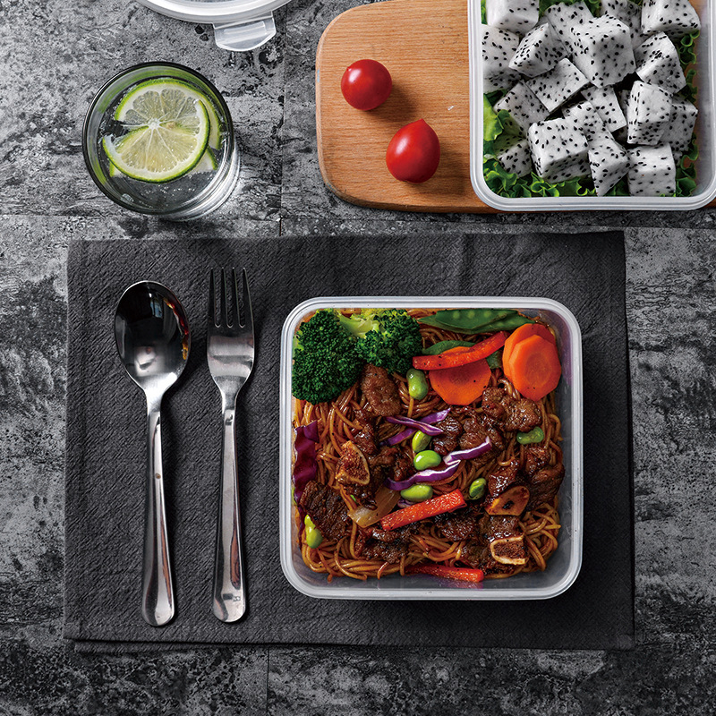 Crisper doboz – műanyag, átlátszó, légmentesen záró, mikrosütőben használható, 800–1000 ml