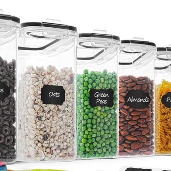 Konyhai gabonás tároló műanyag tartó, négyzet alakú, nedvességálló, kapacitás 4,1–5 L