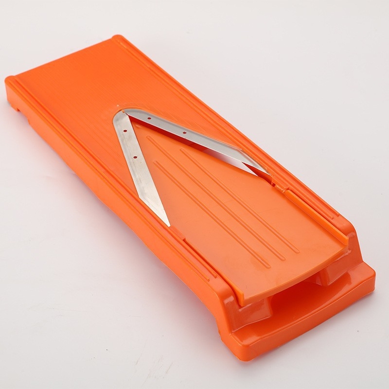 Tăietor de legume multifuncțional în formă de V — tăiere felii, răzuit și tăiere în fâșii; ABS și oțel inoxidabil; lansat toamna 2016