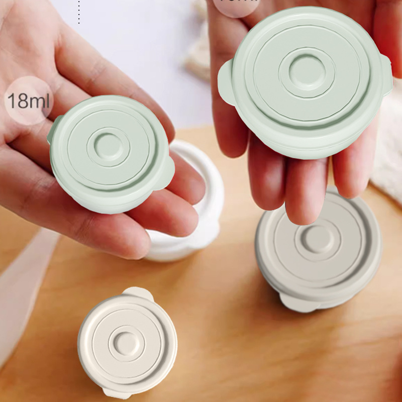 Posuda za sos i dresing, 8-komadni set s poklopcima, kompaktna kutija za ponijeti — Materijal: Plastika; Uvoz: Ne; Stil: Moderno jednostavno