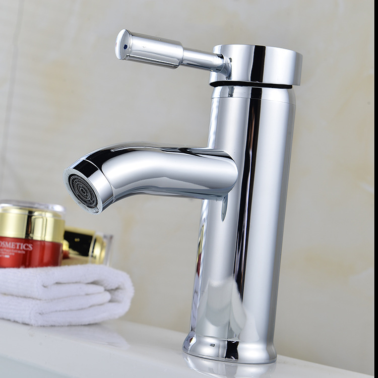 Nehrđajući čelični slavina za umivaonik u kupaonici – miješalica s keramičkim jezgrom, vertikalna instalacija, 0–90°C radna temperatura, ulaz/izlaz 10 mm