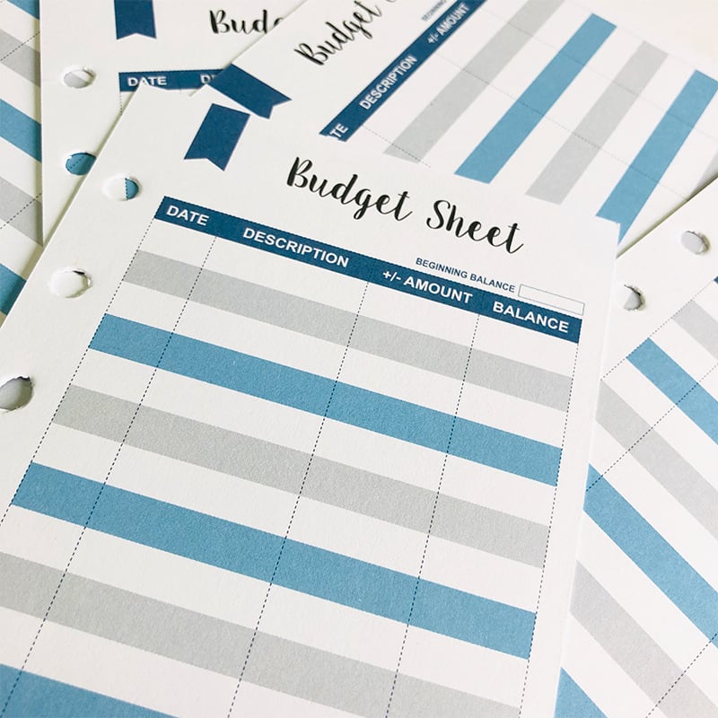 Διατρυπημένος φάκελος προϋπολογισμού με κάρτα καταναλωτή και χάρτινη ευχετήρια κάρτα, 200 g διπλής offset χαρτιού, στυλ δυτικού φάκελου, δυνατότητα εκτύπωσης λογότυπου, προσαρμογή